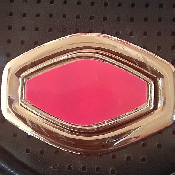 Small hot pink and black turn latch flap open clutch - Picture 8 of 8